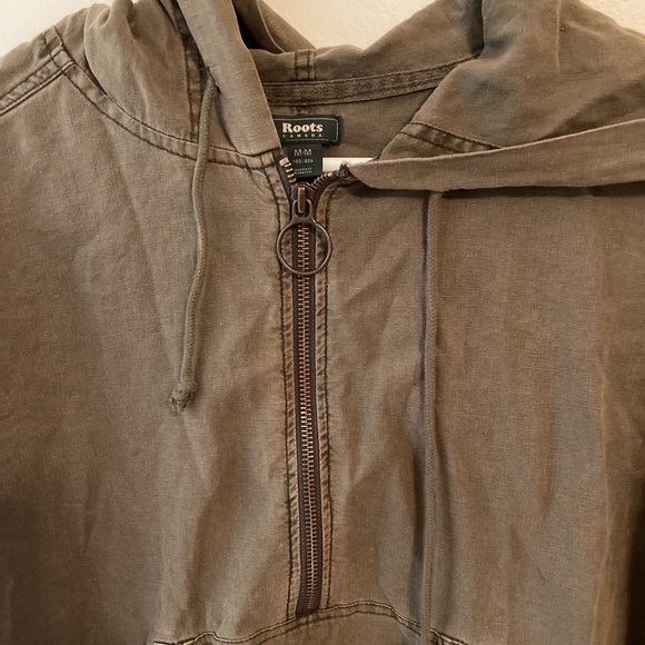 Roots pull over jacket - Picture 2 of 2